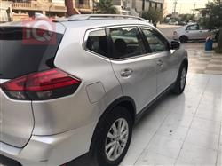نيسان روج